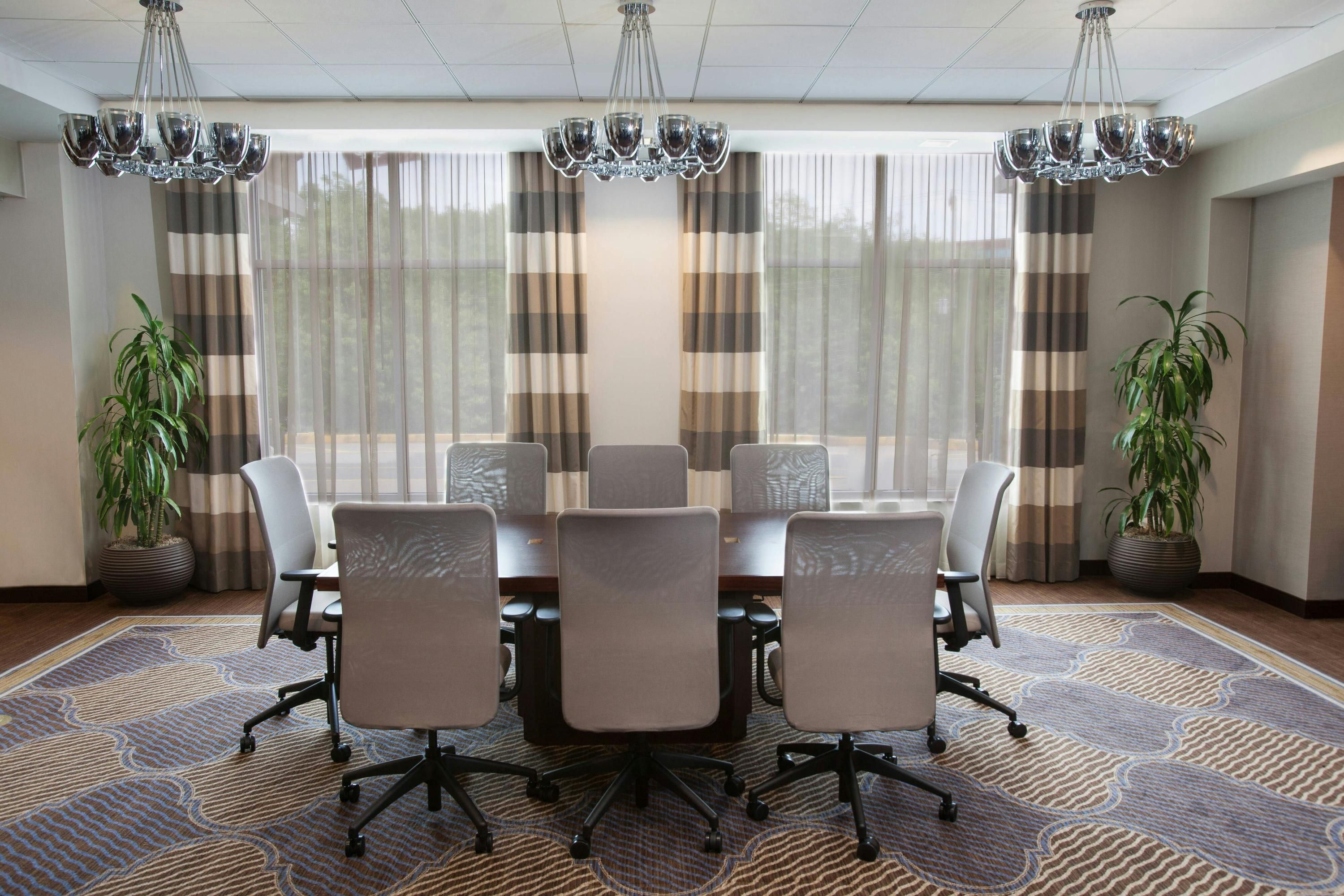 Sheraton Pittsburgh Airport Hotel thumbnail 3
