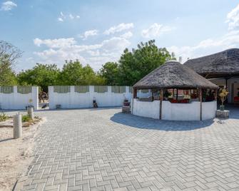 Ntunda Lodge - Oshakati - Ristorante