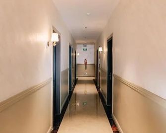 Hotel San Marco Davao - Davao City - Flur
