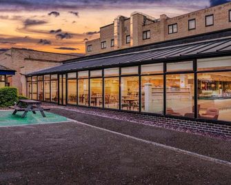 Mercure Nottingham Sherwood Hotel - Nottingham - Bygning