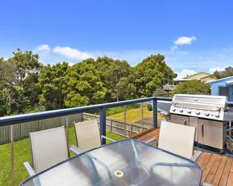 Summer Breeze - Byo Linen - Apollo Bay - Μπαλκόνι