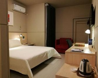 Jinjiang Inn Qingdao Qufu Municipality - Jining - Bedroom