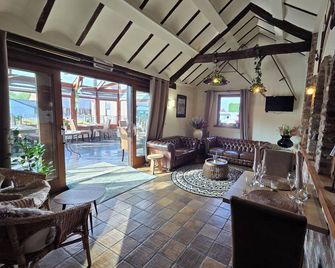 Hotel-Restaurant La Cremaillere - Spa