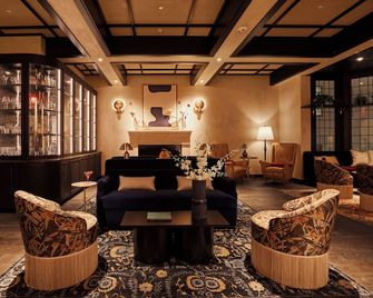 El Prado - Palo Alto - Lounge