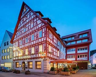 Familiensuite mit Dusche - Blaubeuren - Gebäude