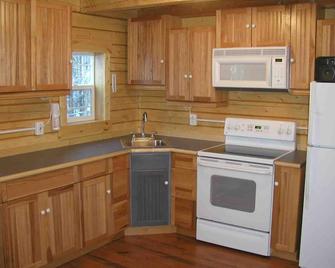 Champions League Final Rooms - Cardiff - Kitchen