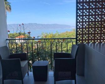 Casa Rivera De Moras - סן חואן קוסאלה - מרפסת