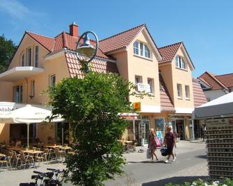 Seewolf - Zingst - Building