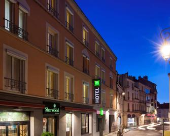 Ibis Styles Chaumont Centre Gare - Chaumont - Building