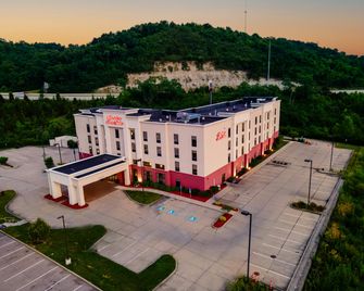 Hampton Inn & Suites Wilder - Wilder - Edificio