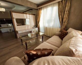 Egemen Butik Otel - Sapanca - Obývací pokoj