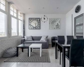 Appartement en front de mer avec terrasse et vue mer - Arromanches-les-bains - Comedor