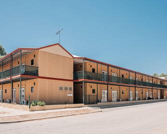 Settlers Hotel York - York - Gebäude