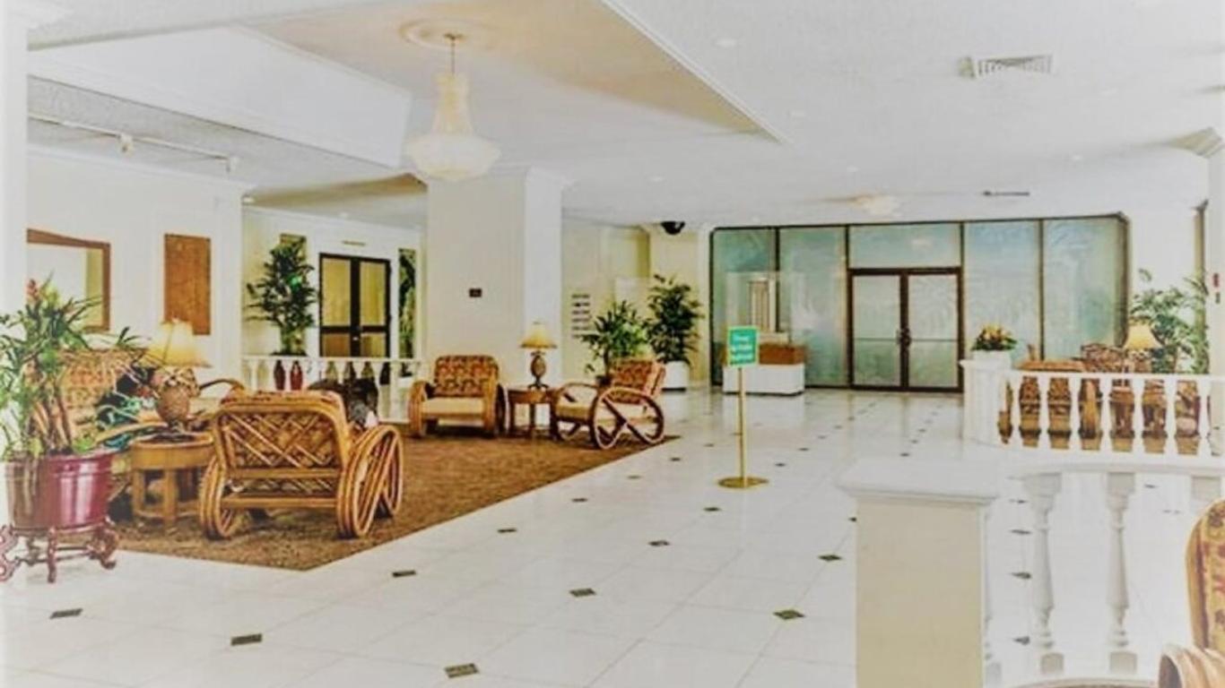 Douglas Waikiki