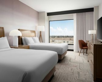 Hotel Zessa Orange County Airport, a DoubleTree by Hilton - Santa Ana - Bedroom