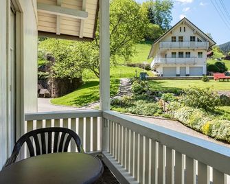 Apartment '1, 45qm' with Mountain View, Shared Terrace and Wi-Fi - Oberwolfach - Balkon