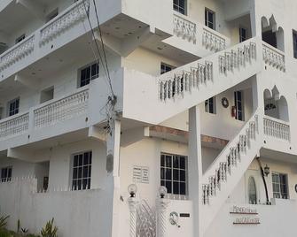 Jamaica Vacation Montego Bay Guesthouse Villa - Bahía Montego - Edificio