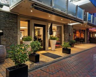 The Spire Hotel - קווינסטאון - בניין