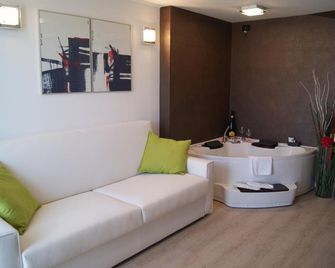 Hotel Residence Sanremo - גראדו - סלון