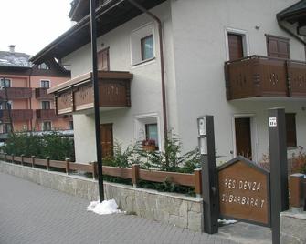 Chalet Santa Barbara - Bormio - Building