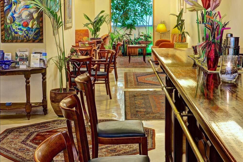 Nicola Hotel - אתונה