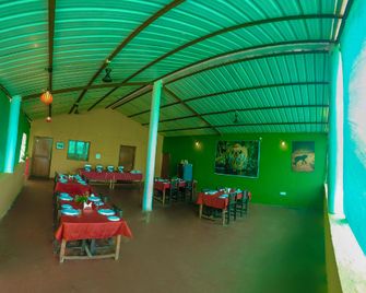 Tadoba Safari Stay Nature's Sprout - Chandrapur - Restaurant