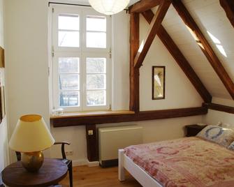 Rural location, two floors, large living area, modern equipment - Nottuln - Bedroom
