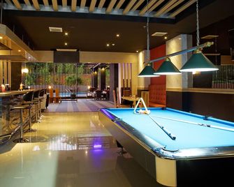 Nagoya Mansion Hotel & Residence - Batam