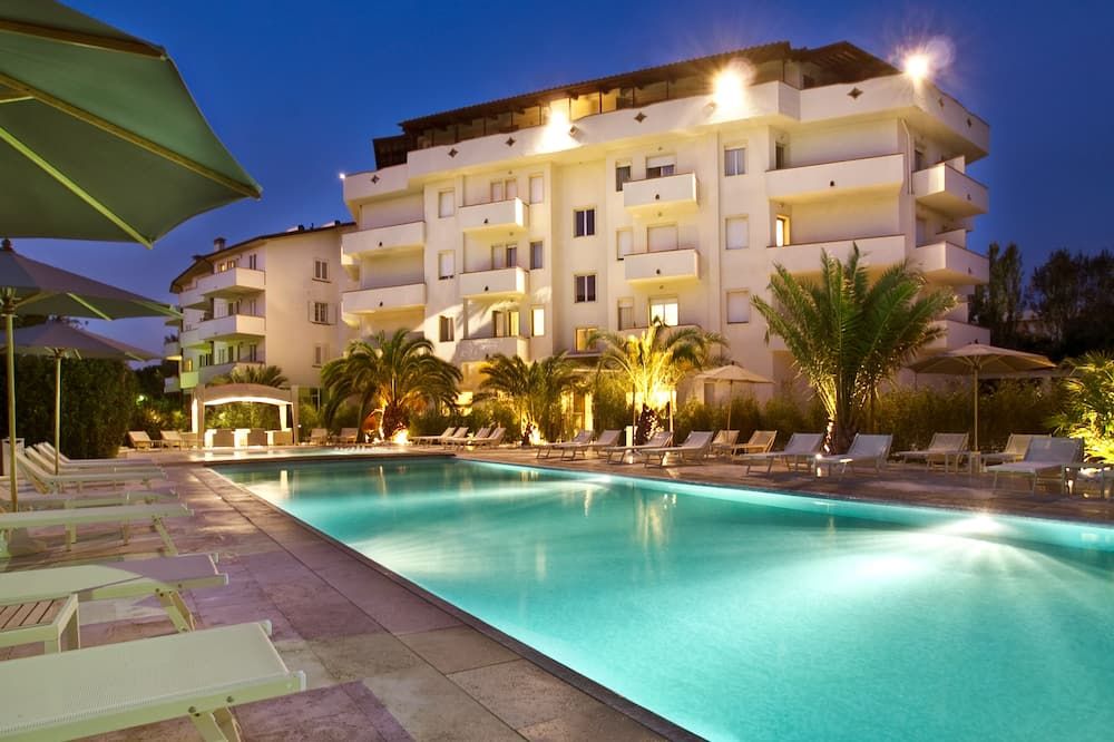 Hotel Residence Stella Del Mare - Vada - Pool