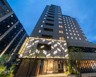 Hotel Oriental Express Fukuoka Tenjin - Fukuoka - Building