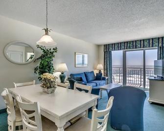 Bay Watch Resort By Condo-World - North Myrtle Beach - Dining room