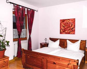 Gasthof zur Alten Post-Pension - Ortenburg - Schlafzimmer