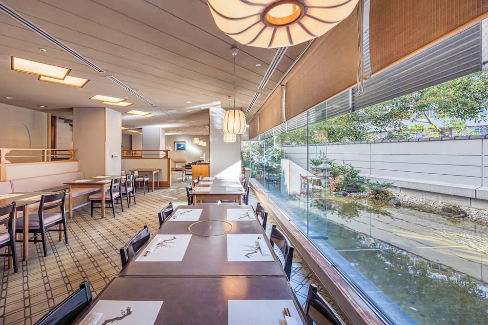 فندق أوكورا طوكيو باي