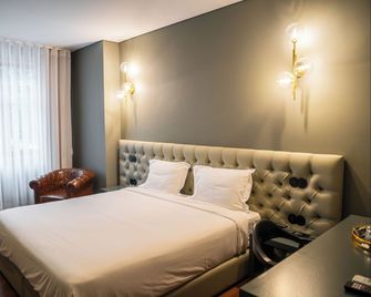 Santo Thyrso Hotel - Santo Tirso