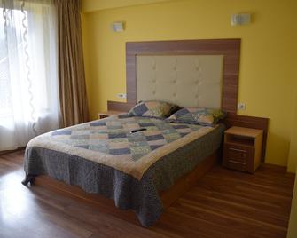 Studio Family 2 Adults And 2 Kids - Săcele - Sypialnia