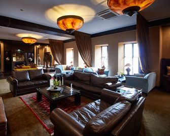 Tayfin Royale Hotel & Conference Centre - Centurion - Sala de estar