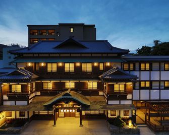 أونيادو شيكيشيماكان - كوتوهيرا - مبنى