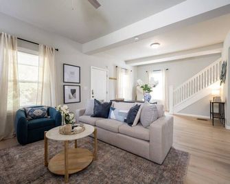 Modern 3br Haven | Near City Hotspots - Indianápolis - Sala de estar