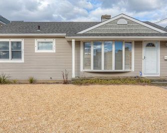 Come to your Beach Oasis! - Point Pleasant Beach - Building