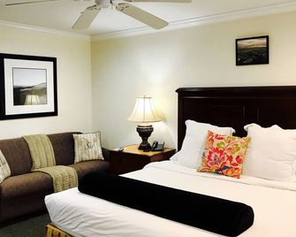 Kenny's Tipperary Inn - Montauk - Habitación