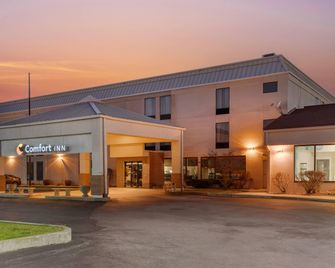Comfort Inn Ebensburg - Ebensburg - Edificio