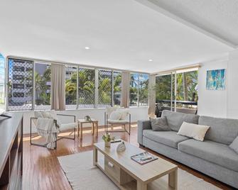 Hi Ho Beach Apartments - Broadbeach - Sala de estar