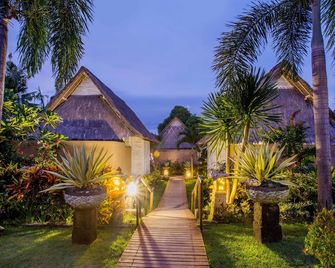 Bay Shore Huts - Nusa Penida - Uima-allas