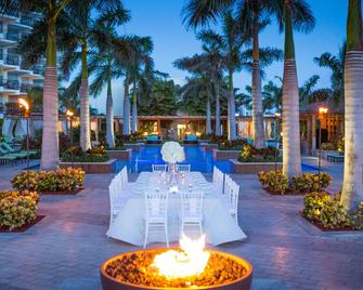Aruba Marriott Resort & Stellaris Casino - Noord - Front desk