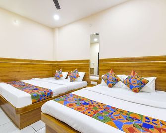 Fabhotel Somnath - Ujjain - Bedroom