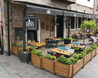 Lords Hostel & Pub - Antalya - Innenhof