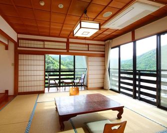 Ryokan Suginoya - Saga - Comedor