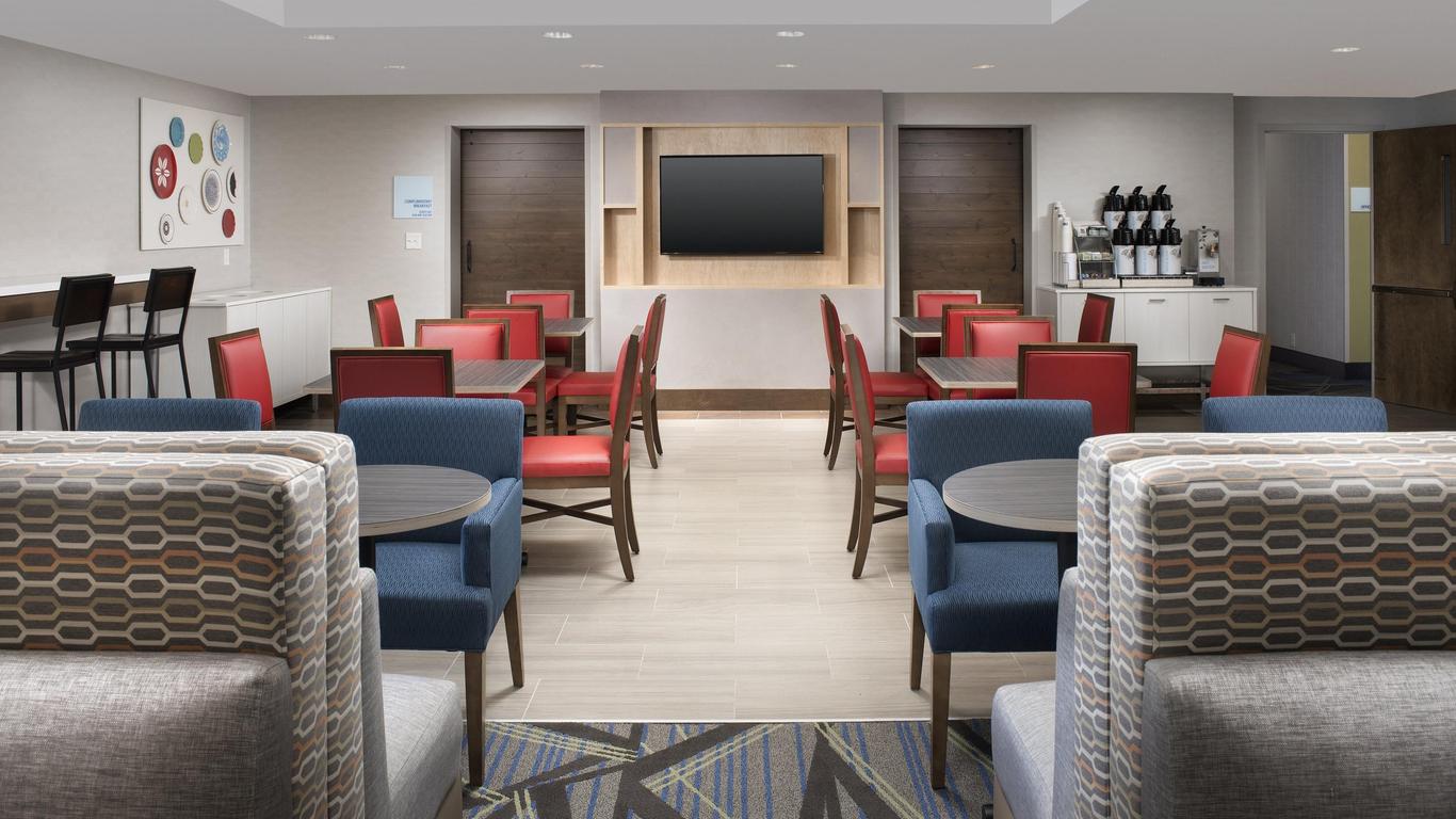 Holiday Inn Express Andover North-Lawrence