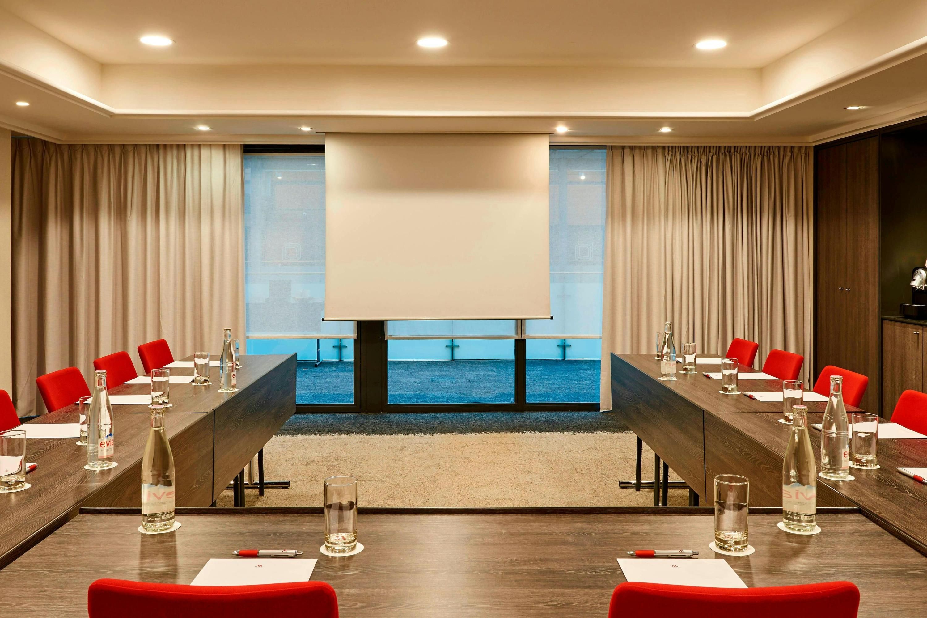 Lyon Marriott Hotel Cité Internationale thumbnail 3