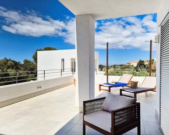 Apartamentos Proa - Emar Hotels Only Adults - Es Pujols - Balcony